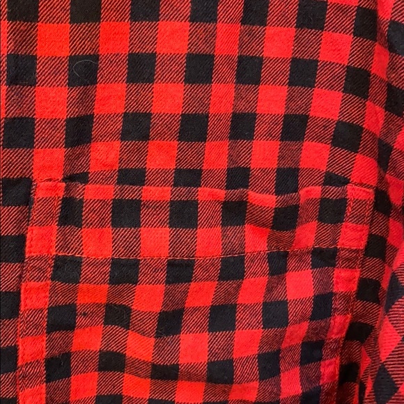 Old Navy Plaid Button-Up Shirt - Picture 5 of 6